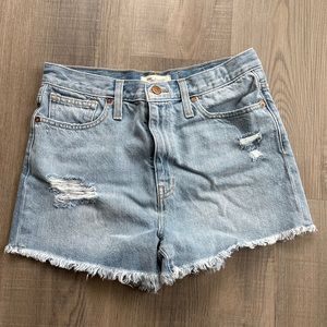 🚫 Madewell Blue Denim Distressed High Rise High Waist Mom Jean Shorts Size 28